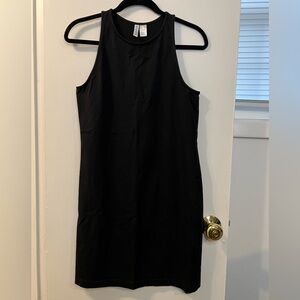 Divided Stretch Black Sleeveless Dress